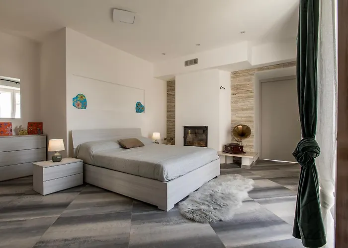 Casa Del Rosmarino 아파트 아스티